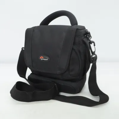 Kameraväska (Svart) från Lowepro