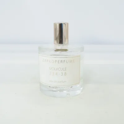 Eau de Parfum (Molecule 234.38) from Zarkoperfume