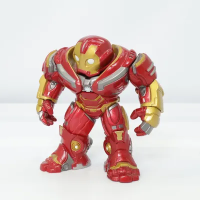 Leksaksfigur (Röd, Guldfärgad) från Marvel