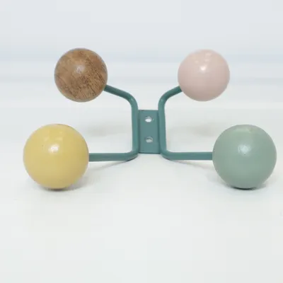 Clothes hanger (Multicolored)