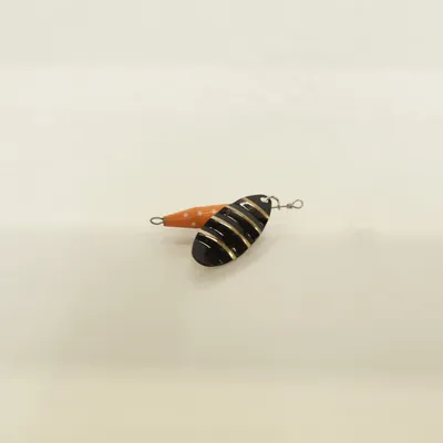 Fiskedrag (Svart, Orange, Guldfärgad) från Abu Garcia