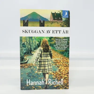 Bok från Månpocket