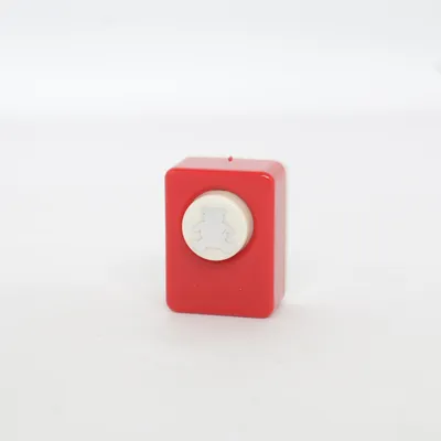 Hole puncher