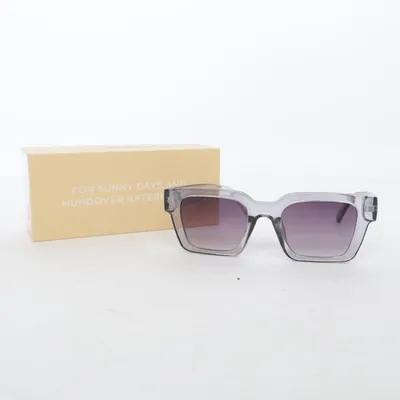 Sunglasses (Gray) from Sun Buddies
