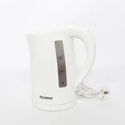 Vattenkokare (Vit) från Severin