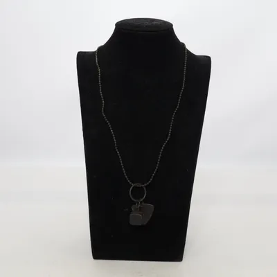 Halsband (Svart) från JC Okänd metall