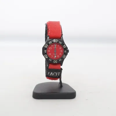 Montre (Rouge, Noir) de Facit