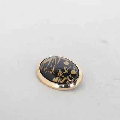Brooch (Black, Gold) Unknown metal