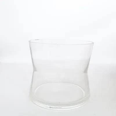 Vase (Transparent) fra Born in Sweden