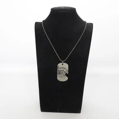 Collier (Argent) de Guinness Métal inconnu
