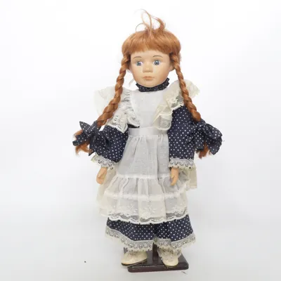 Porcelain doll (Imogen)
