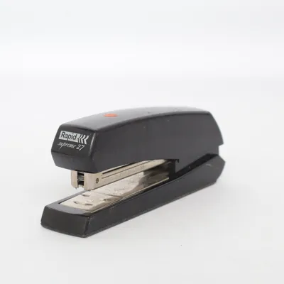 Agrafeuse (Supreme 27) de Rapid