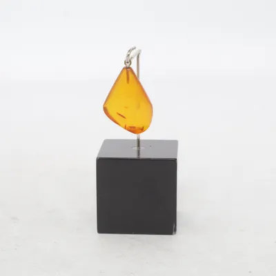 Pendant (Brown) Unknown metal, Amber