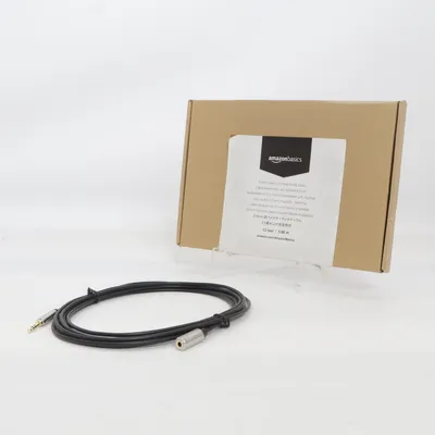 Ljudkabel från Amazon Basics