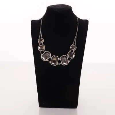 Halsband (Silverfärgad, Flerfärgad) från Oasis Okänd metall