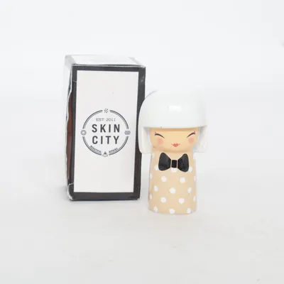 Kokeshi (Kokeshi Doll) från Skincity