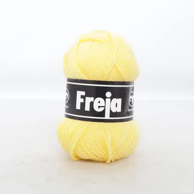 Garn (Freja) från Svarta Fåret Akryl