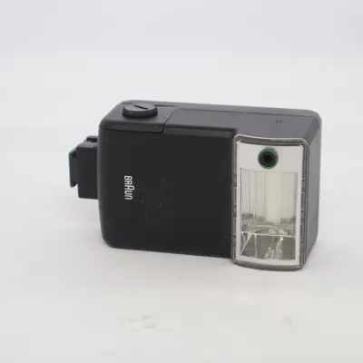 Kamerablixt (Svart) från Braun