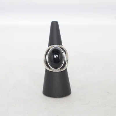 Ring (Black, Silver) Unknown metal