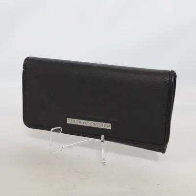 Plånbok (Svart) från Tiger of Sweden
