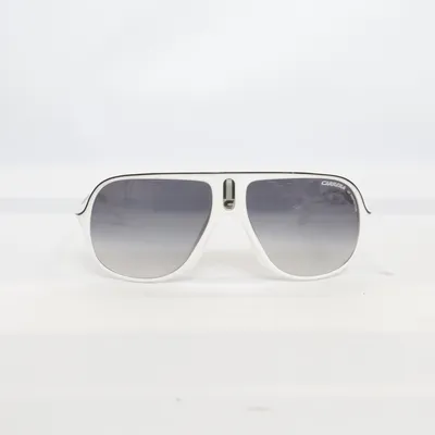 Solglasögon (Vit) från Carrera