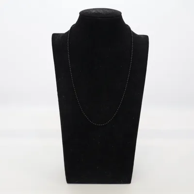 Halsband (Svart) Okänd metall