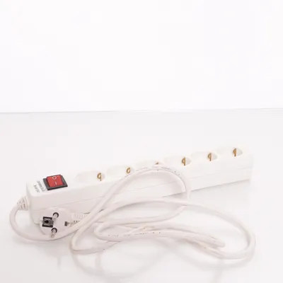 Power strip