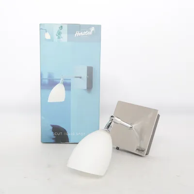 Wandlamp (Cut 10x10 Spot) van Herstal