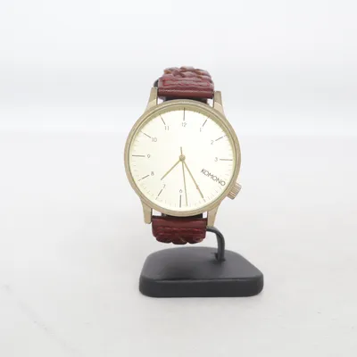 Wristwatch (The Winston) from Komono