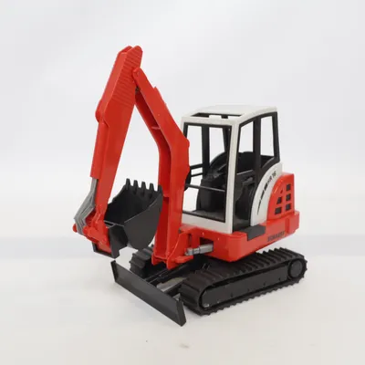 Leksaksbil (Röd, Vit, Svart) från Bruder