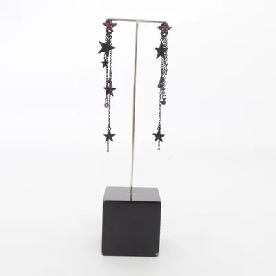 Örhängen (Svart) Okänd metall