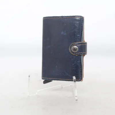 Card holder (Blue) from Secrid