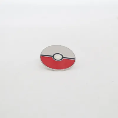 Pin (Röd, Vit, Svart) från Pokémon Okänd metall