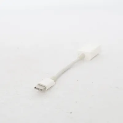 USB-adapter (A1632) från Apple