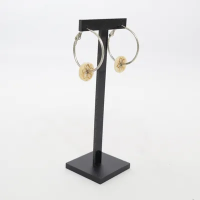 Örhängen (Silverfärgad, Beige) från Noa Noa Okänd metall