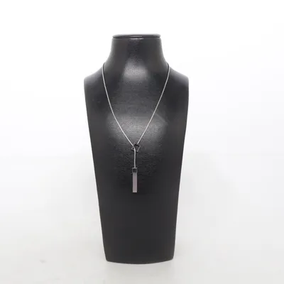 Collier (Rose, Argent) de Swatch Métal inconnu
