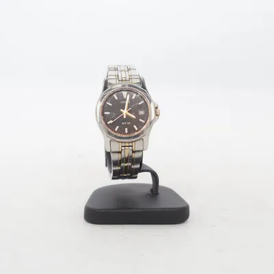 Montre (Argent, Or, Noir) de Citizen