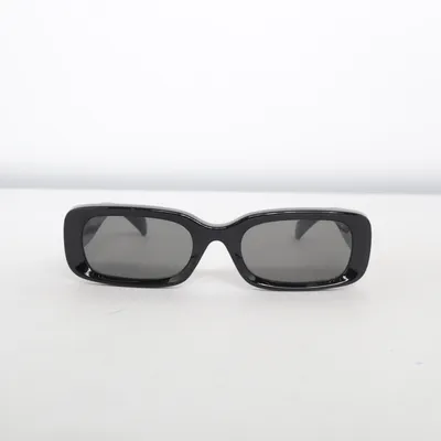 Solglasögon (Svart) från Weekday