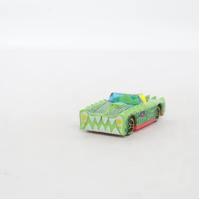 Voiture jouet (Vert, Jaune, Rouge) de Delta-Sport