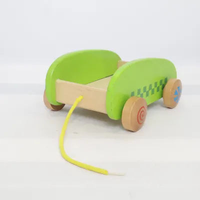 Jouet à tirer (E0408) de Hape
