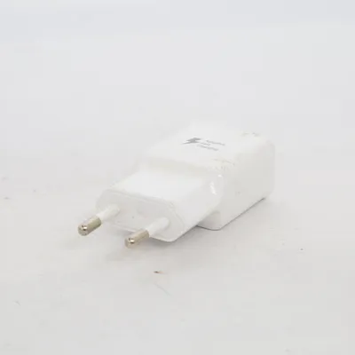 Adapter (EP-TA20EWE) från Samsung