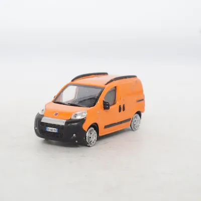 Leksaksbil (Fiorino) från Burago