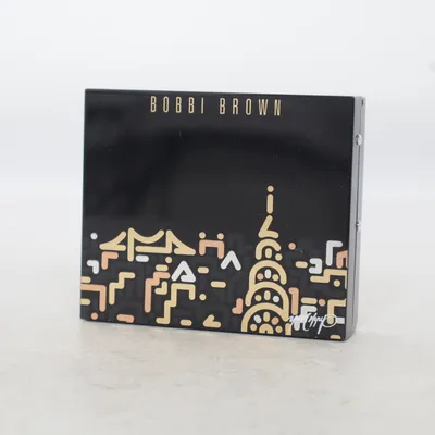 Ögonskuggspalett (Soho Lights Eye & Cheek Palette) från Bobbi Brown
