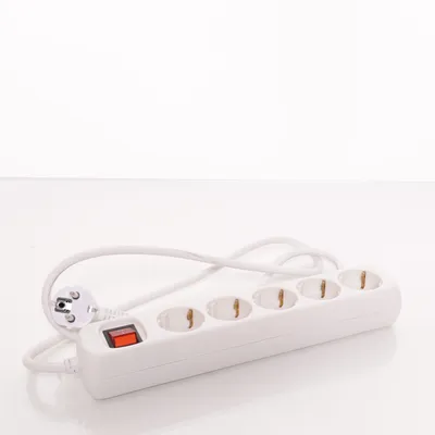 Power strip
