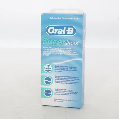 Hygieneartikel (Superfloss) von Oral-B