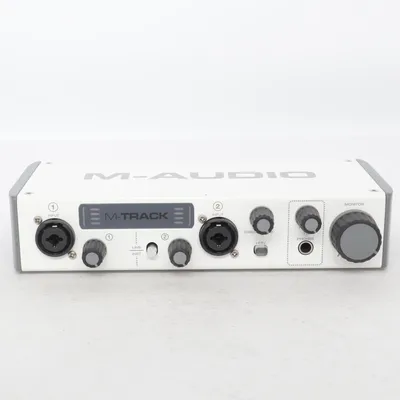 Mixer table (White, Black) from M-audio