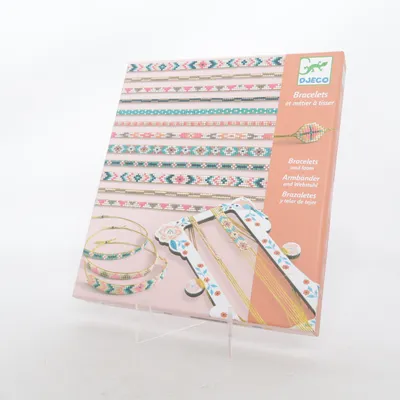 Craft jewelry (Bracelets Et Métier À Tisser) from Djeco
