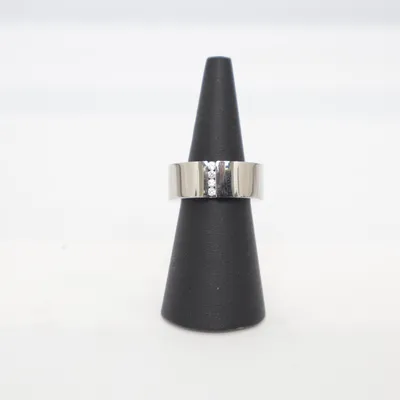 Ring (Silverfärgad) från Edblad Okänd metall