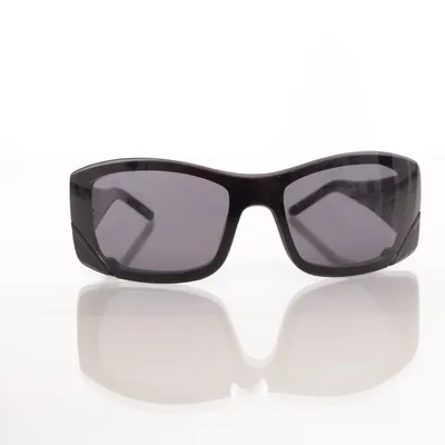 Sunglasses (Black) from MaxMara