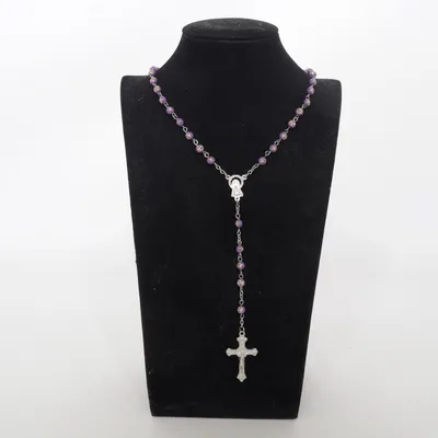 Collier (Violet, Argent) Métal inconnu